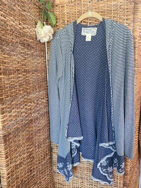 Nick & Me Women's Open Front Jacket Top S Stripe Embroidered Scalloped Edge Hood